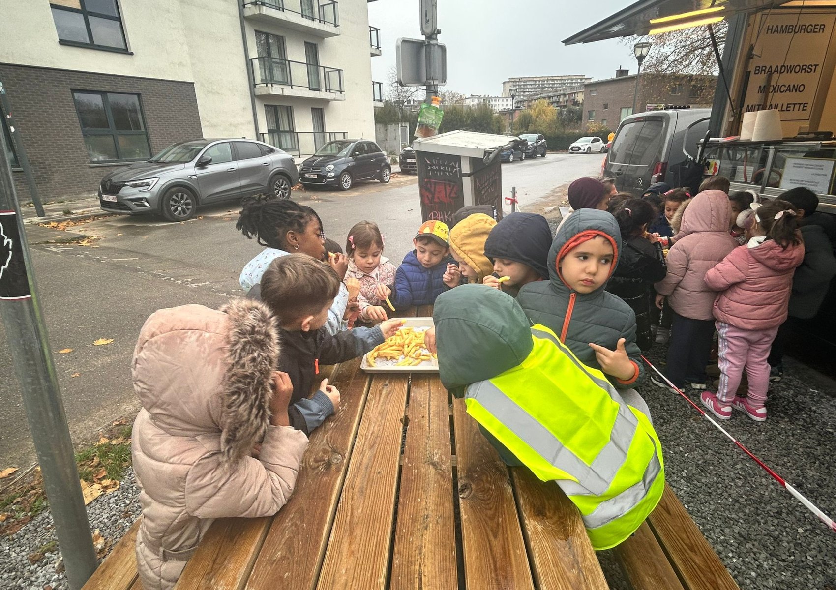 whatsapp image 2025-11-15 at 22.16.29